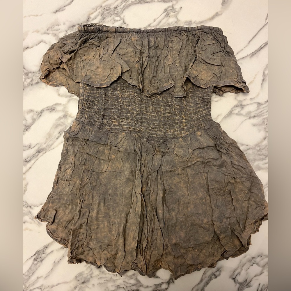 Blue Life romper, size M, beige